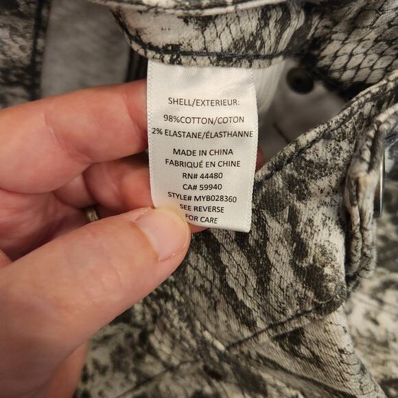 TINSELTOWN Grey Gray White Reptile Snake Print Hi-Rise Skinny Pant Junior 5 NEW - Picture 5 of 12